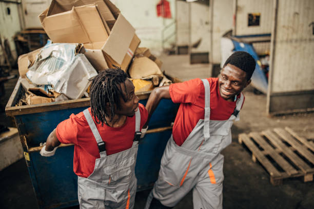 Best Yard Waste Removal  in Trenton, FL